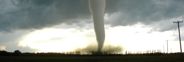 Tornado (CC BY-SA 3.0, Justin1569)